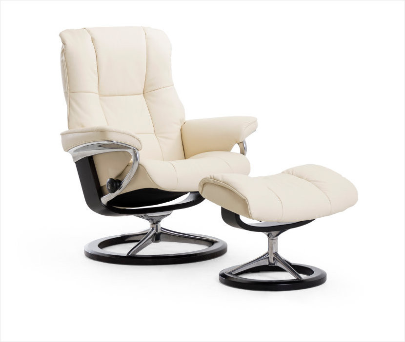Stressless Mayfair Recliner Signature Series by Ekornes
