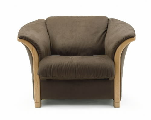 Ekornes Manhattan Chair - Ships Free