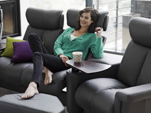 Ekornes Stressless Legend Sector Arm Table Right - Unwind