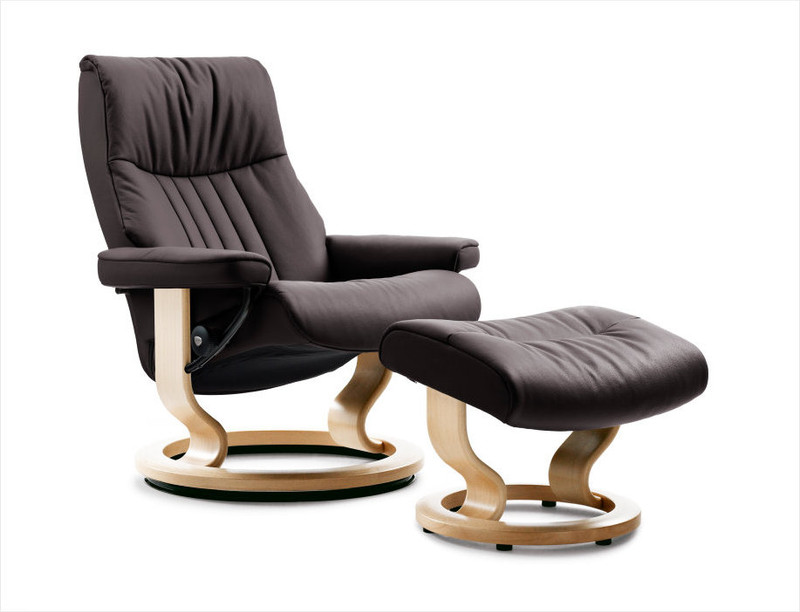 Large Stressless Crown Recliner and Ottoman by Ekornes | Fast