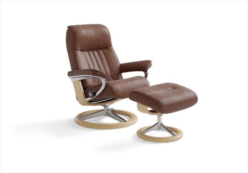 Stressless or Leg - Crown Comfort Unwind Recliner | Signature Furniture Power