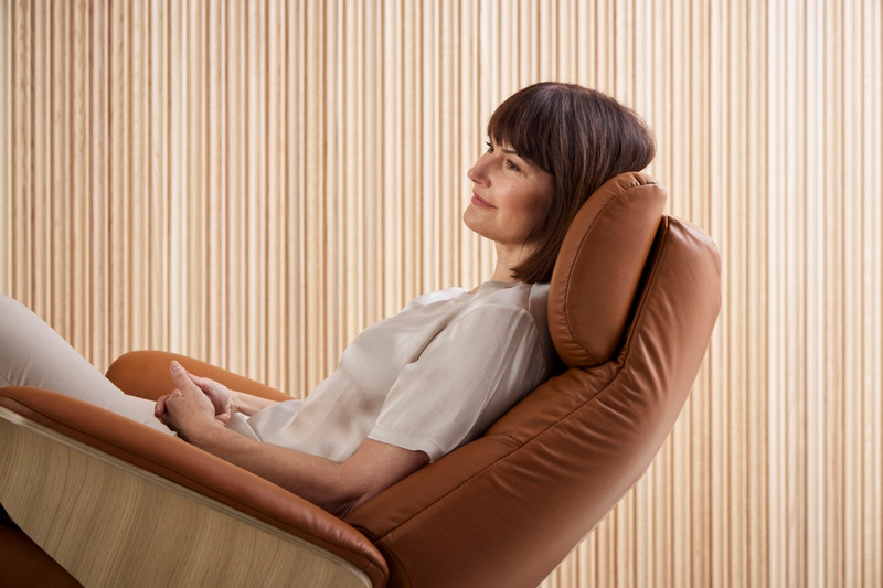 Stressless Adam- Zero Gravity Recliner - Unwind Furniture Co.