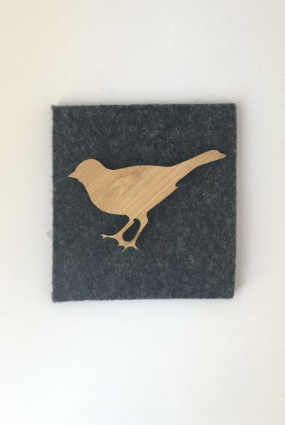 This laser cut Canary brooch, is ideal as a brooch/pin for your outfit, bag, scarf and makes a fantastic gift.