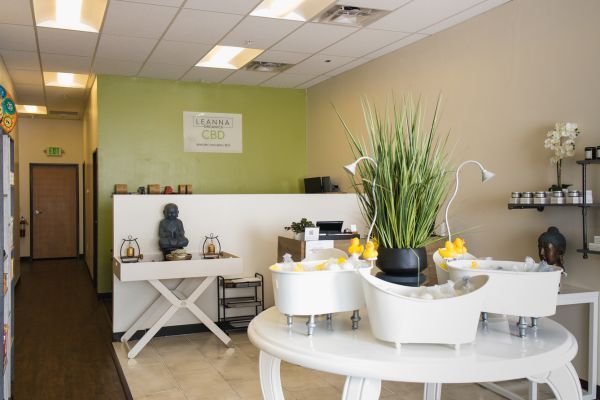 Leanna Organics CBD store