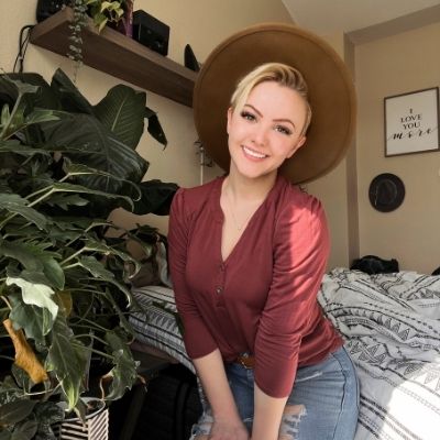 Jess Renfer Leanna Organics