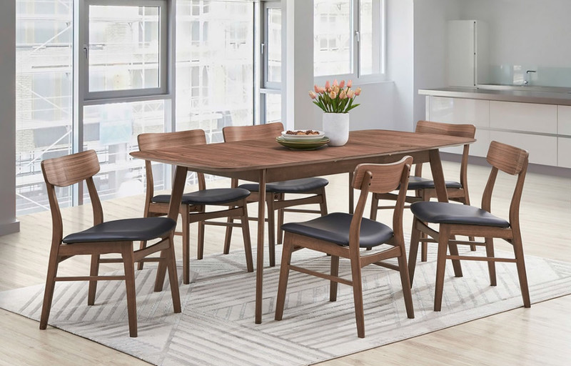 How to Dress Up Your Dining Room Table for Easter Dinner