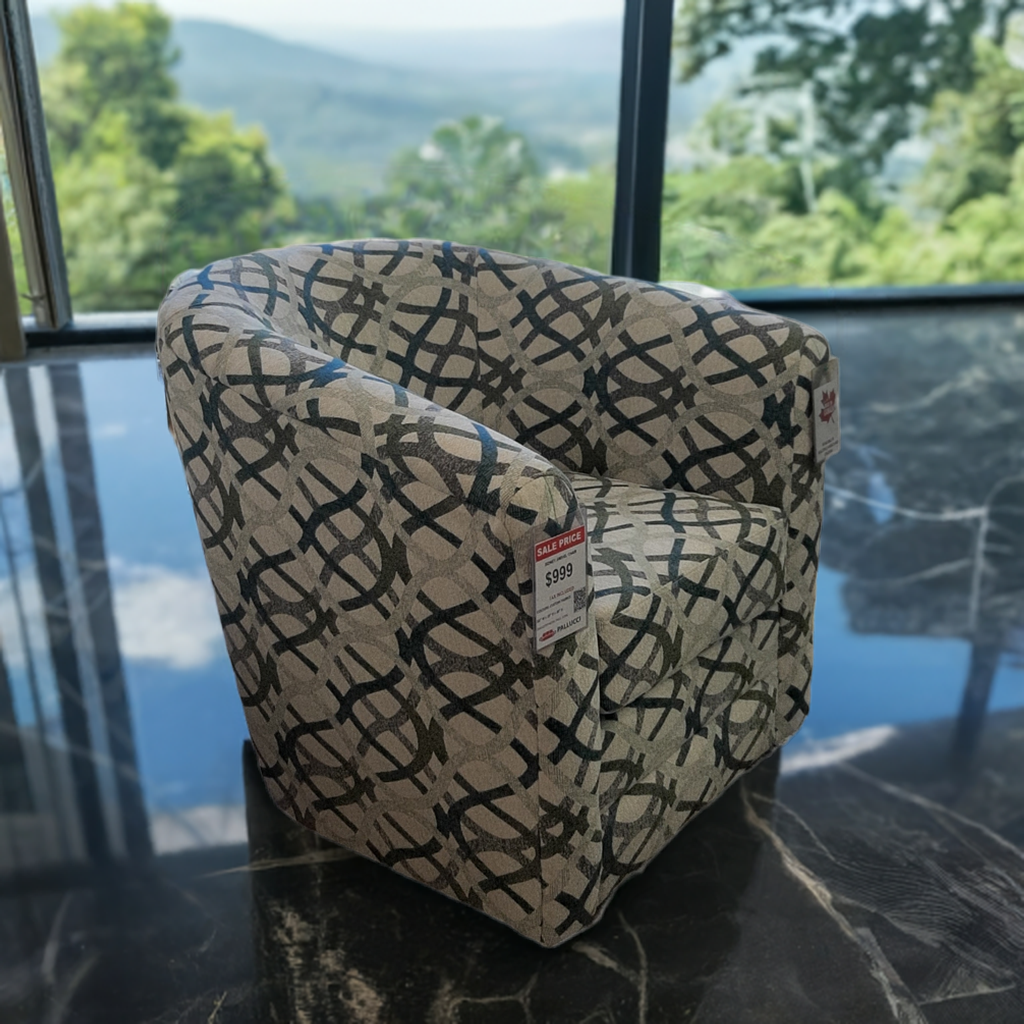 The Role of an Accent Chair in a Modern Home