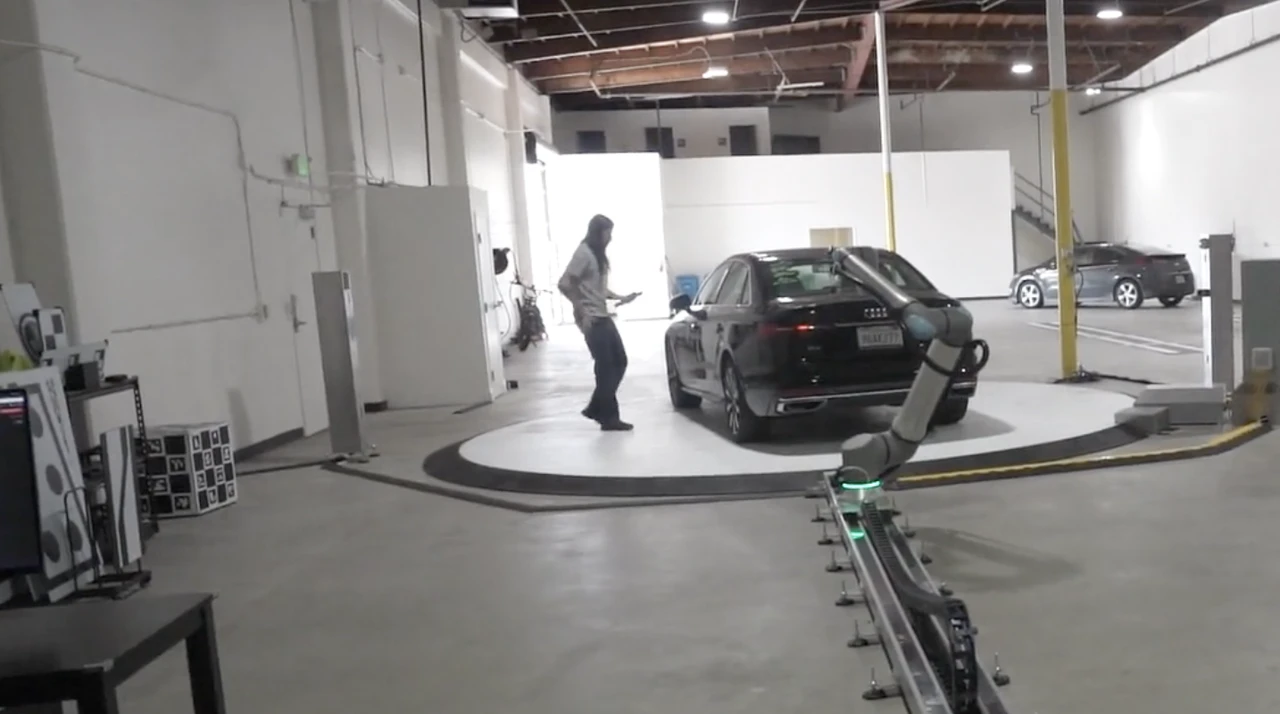 Kinetic Automation maintaining precise vehicle positioning