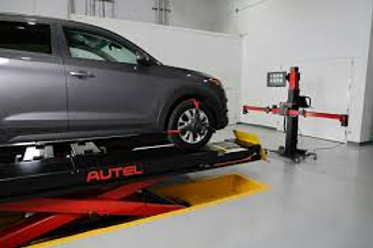 Security Gateways in Modern Vehicles: Balancing Cybersecurity and Repair Access Security Gateways in Modern Vehicles: Balancing Cybersecurity and Repair Access