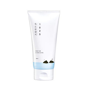 ROUND LAB 1025 Dokdo Cleanser - 150 ml, for Sensitive and Dry Skin ROUND LAB 1025 Dokdo Cleanser - 150 ml, for Sensitive and Dry Skin