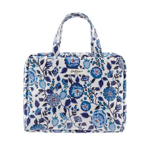 Cath Kidston Marineblauer, mittelgroßer Nelken-Kulturbeutel Cath Kidston Marineblauer, mittelgroßer Nelken-Kulturbeutel