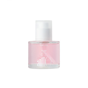 Rosy Night Repair Hair Essence mit Damaszener-Rosenextrakt, Hagebuttenöl und Peptid Rosy Night Repair Hair Essence mit Damaszener-Rosenextrakt, Hagebuttenöl und Peptid