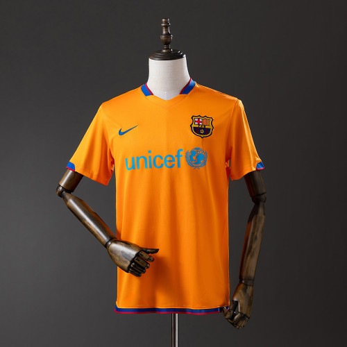 Retro F.C. Barcelona 06/07 Away Jersey