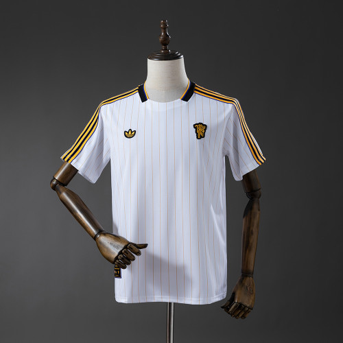 Manchester United 25/26 White Terrace Jersey