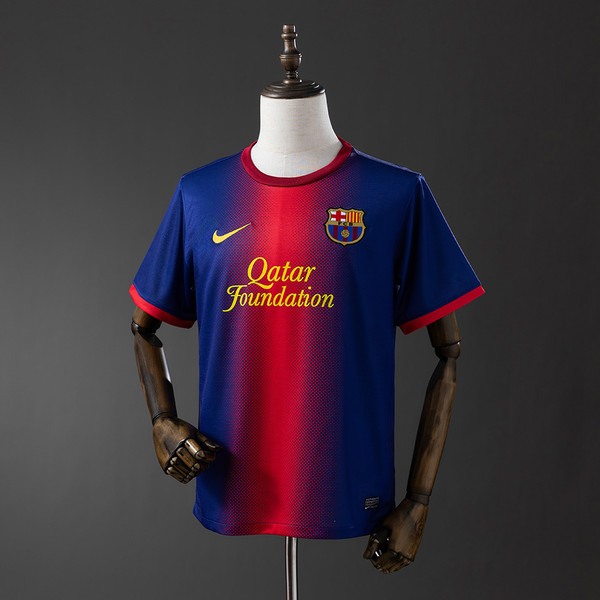 Retro F.C .Barcelona 12/13 Home Jersey