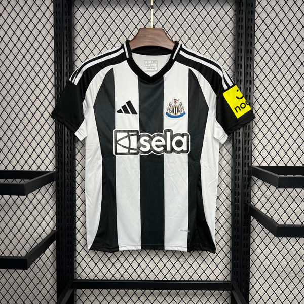 Newcastle United F.C. Home 24/25 Jersey