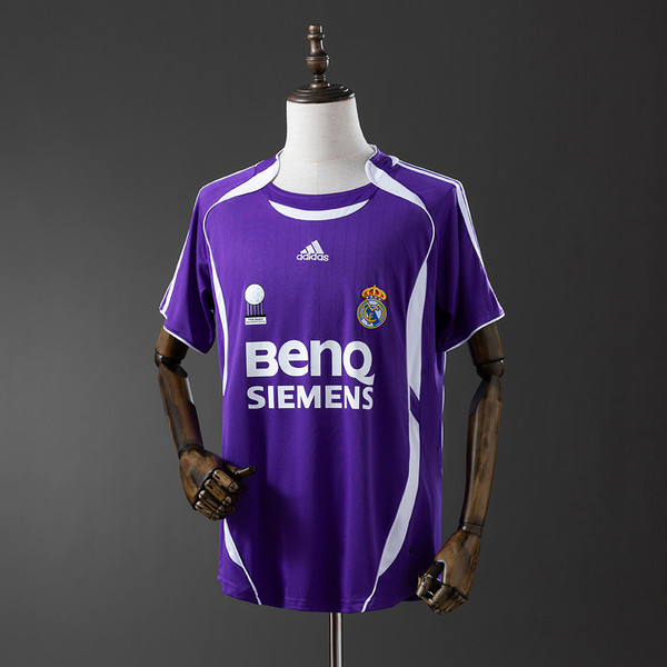 Retro Real Madrid 2006 Third Jersey