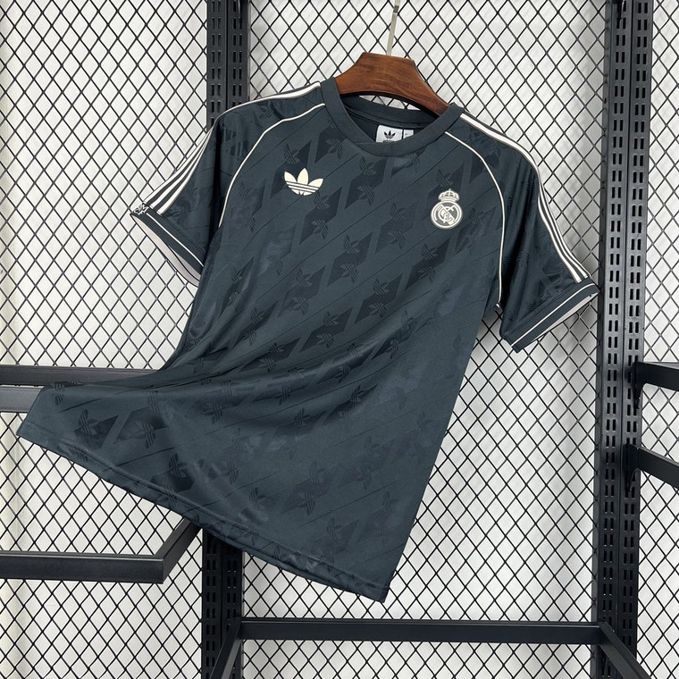 Real Madrid 24/25 Black Classic Jersey
