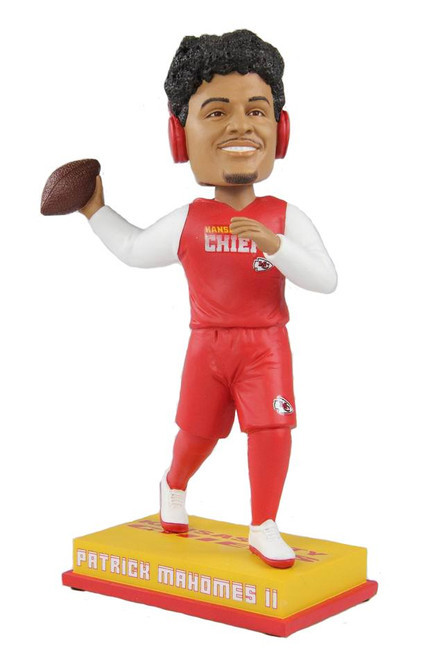 Patrick Mahomes (Kansas City Chiefs) Funko Gold 5 NFL CHASE