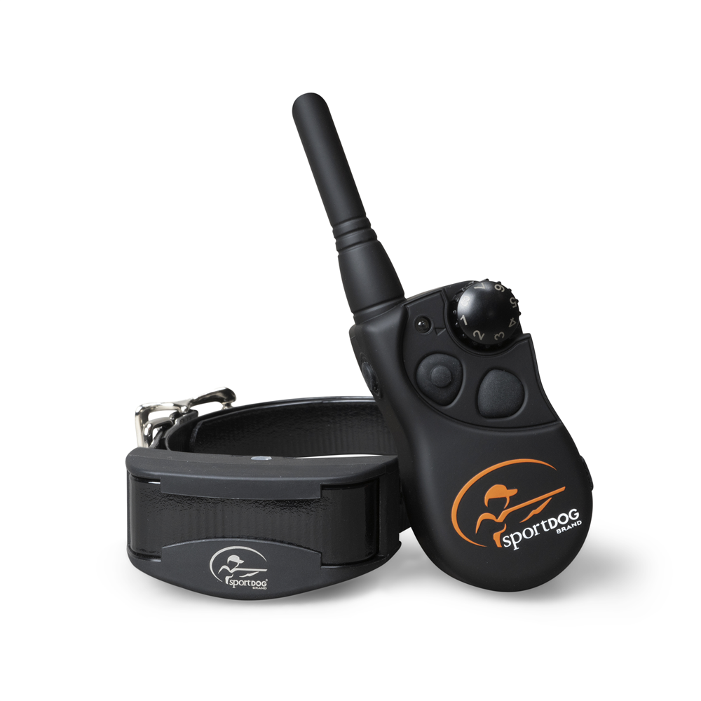 SportDOG YardTrainer 100 (YT-100) | Compact Obedience Training Collar |  100-Yard Range | Waterproof & Submersible | Tone, Vibration, 8 Static  Levels | Rechargeable Batteries