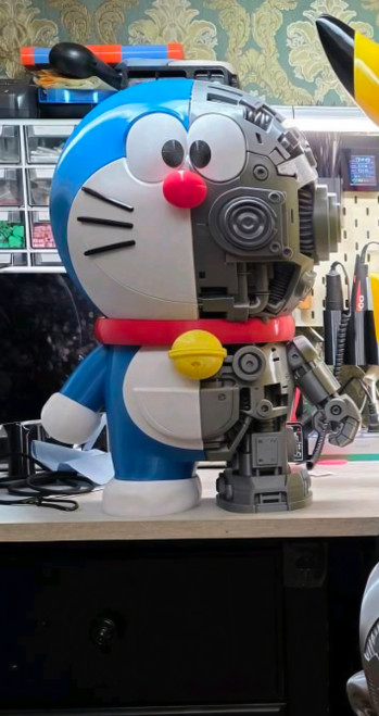 17" 11ft 5in colored Doraemon mechanical 