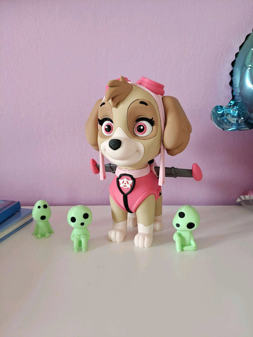 17" 1ft 5in Skye Paw Patrol statue 229.99 3dCurioPrints 3dcurioprints.com 444818161664_0268