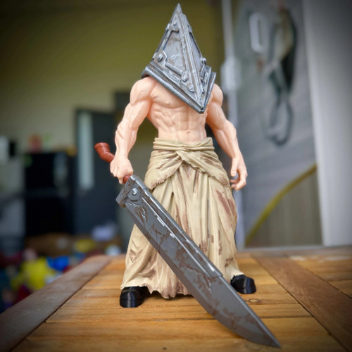 16-inch Silent Hill Pyramid Head Bust Statue | Horror Display Piece 149.99 3dCurioPrints 3dcurioprints.com 442950245417_EAF6