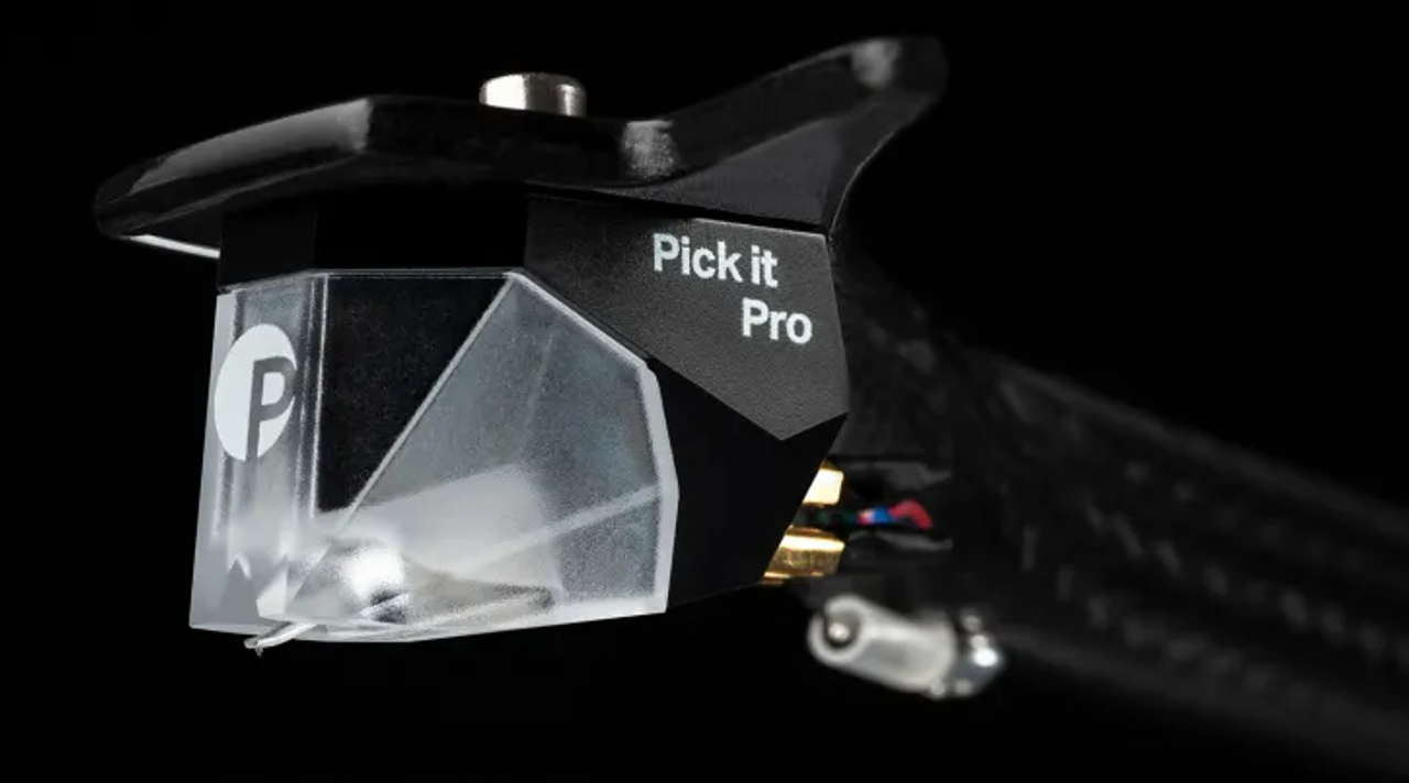 Pro-Ject Debut Pro Turntable Inc. Pick It Pro Cartridge