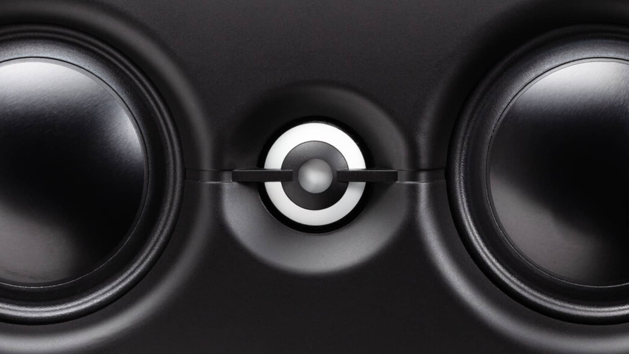 Definitive Technology Mythos LCR-85 Six 3.5" 3-Way Ultra Slim On-Wall LCR Speaker