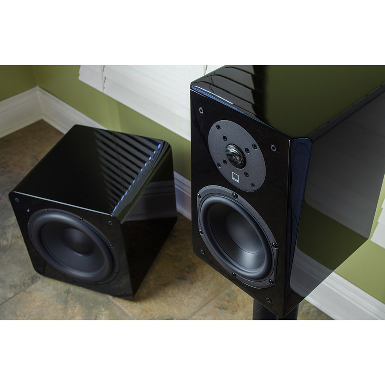 SVS Prime Bookshelf 2-Way Crossover Speakers (Pair)