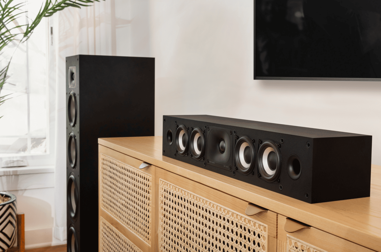 UNOBTRUSIVE DESIGN WITH HI-RES SOUND