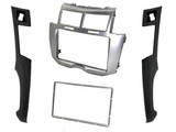 Fitting Kit Toyota Yaris Vitz 2007 - 2011 Double Din (Silver / Black)