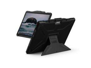 UAG Metropolis - Surface Pro 9 - Black