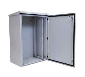 DYNAMIX 18RU Outdoor Wall Mount Cabinet 611x625x915mm (WxDxH). IP65 Rated with Lockable Front Door No Fans or Filters. Wall Mount Included. Made from Rolled Steel.