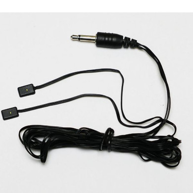 AXIUM AX SIR2: Dual IR Emitter (Blink) - Only 2mm thick! Dual High Output Blink emitter with White feedback LED.