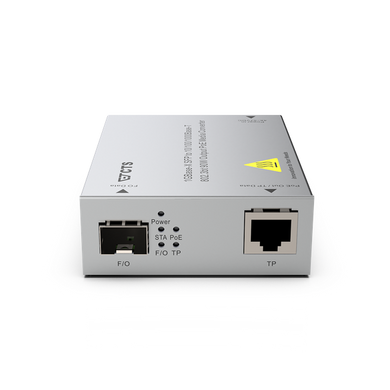 CTS 1GBase-X SFP to 10/100/1000 Base-T 802.3BT 90W Output POE Rugged Media Converter. Operating Temperature -20C to 60C (Environmental). *Optional Slim Mount & Power Supply Not Included.