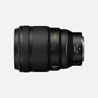 Nikon NIKKOR Z 135mm F1.8 S Plena Lens