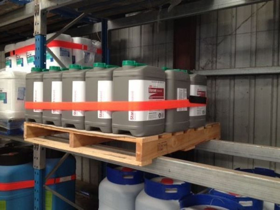 VELCRO LOGISTRAP 100mm x 5m Self- Engaging Re-usable Strap. Designed to Secure Goods in a Warehouse Environment. Secure Pallets Easily & Efficiently. Reduce Waste & Save