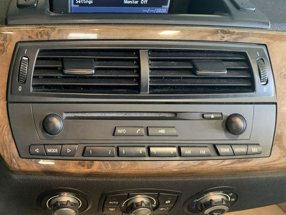 BMW Z4 (E85, E86) 2003-2008 Din Only Fitting Kit - Black (Product Code: FKBZ4E85E86)