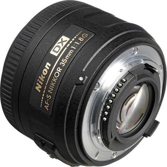 Nikon AF-S DX NIKKOR 35mm F1.8 G Lens