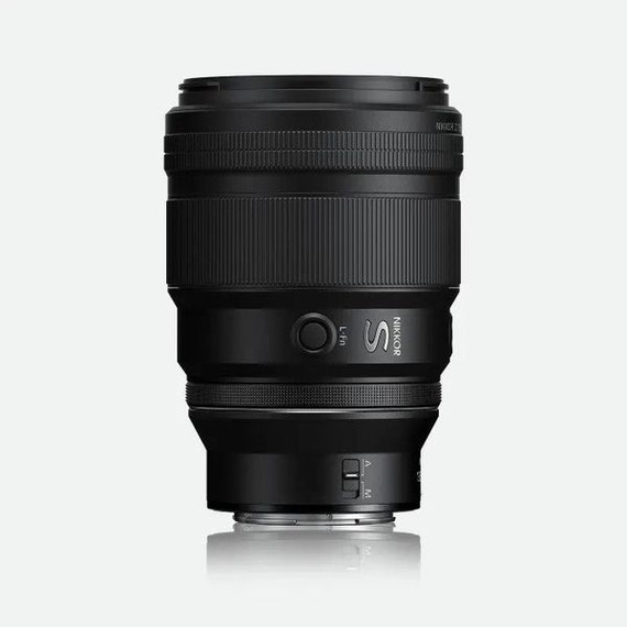 Nikon NIKKOR Z 135mm F1.8 S Plena Lens