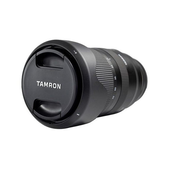 Tamron 17-70mm F2.8 Di III-A VC RXD Fujifilm X Lens