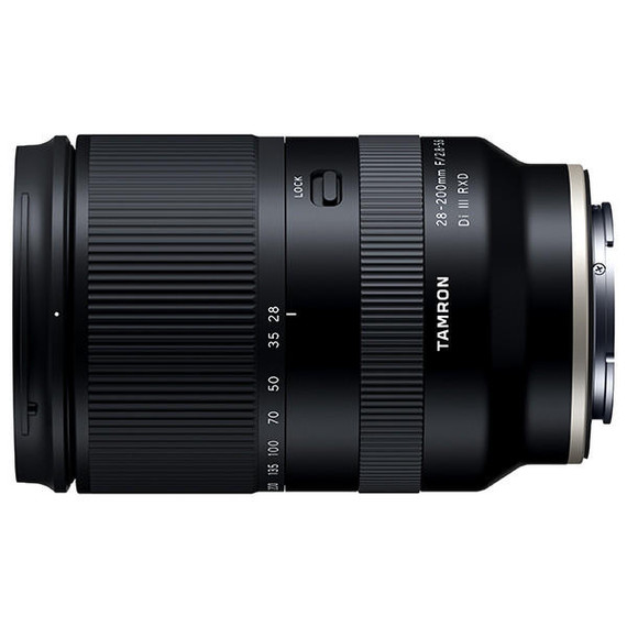 Tamron 28-200mm F2.8-5.6 Di III RXD A071