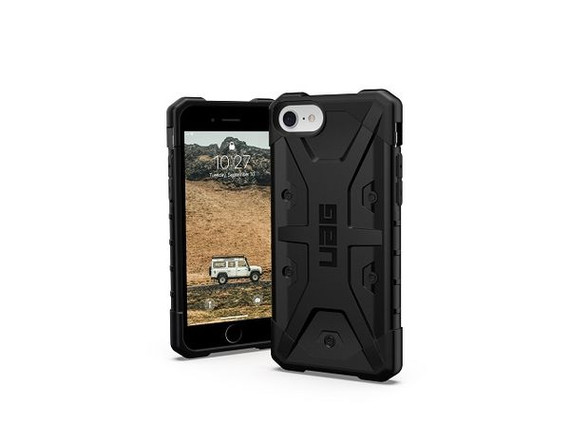 UAG Pathfinder - iPhone SE 3 - Black