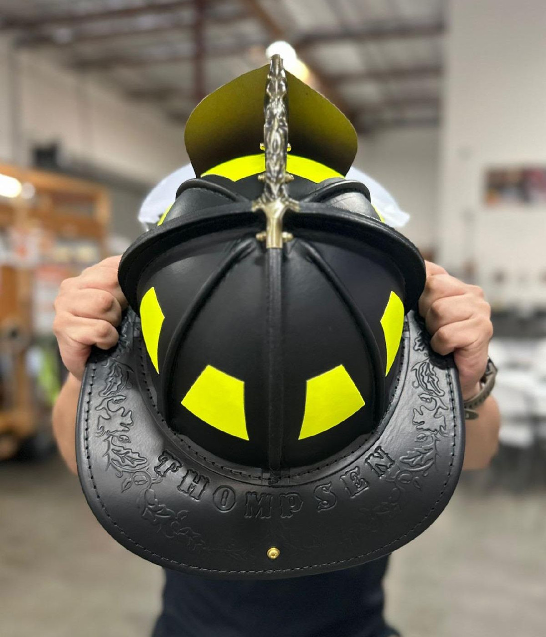 Customizable Phenix TL2 Traditional Leather Fire Helmet NFPA / OSHA - alphafiregear.com/