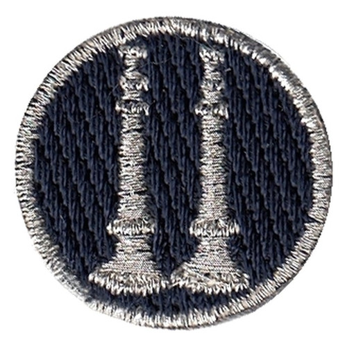Hero's Pride Captain 2 Parallel Bugles Collar Insignia | 1 Inch Circle