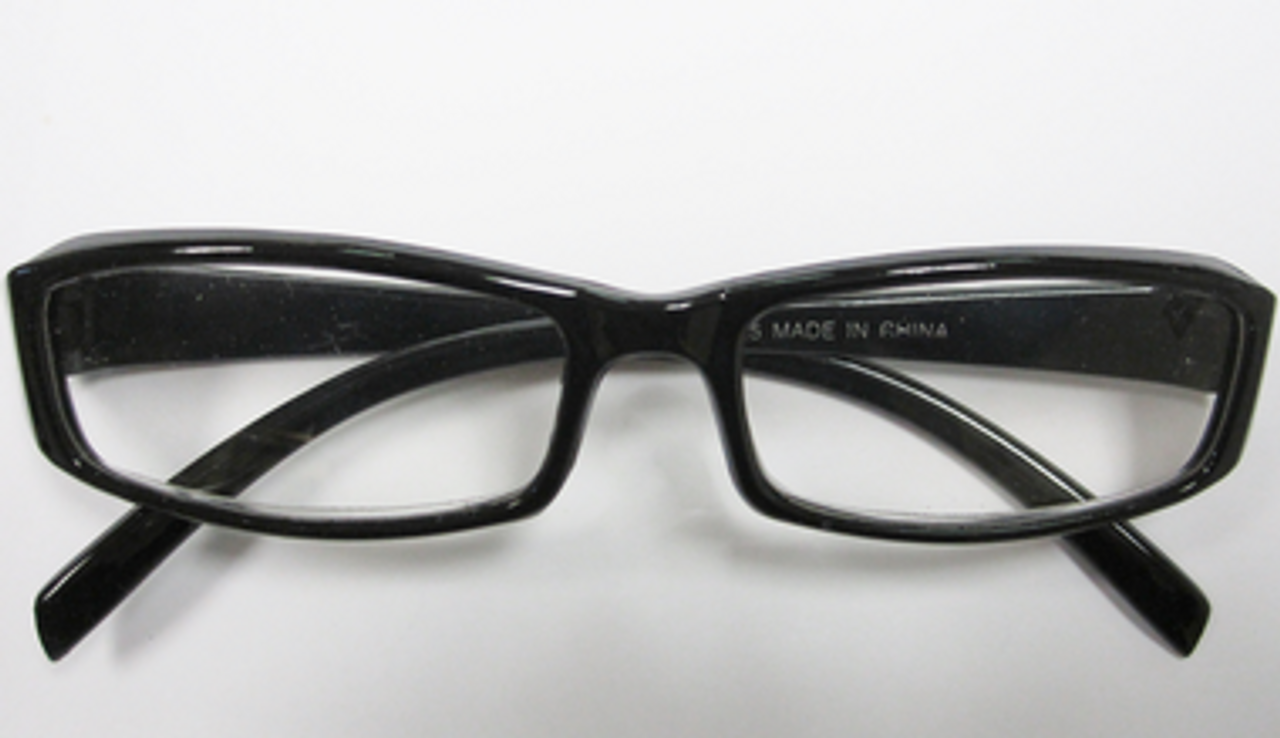 Donate a Pair of Reading Glasses Get One Pair Free! 