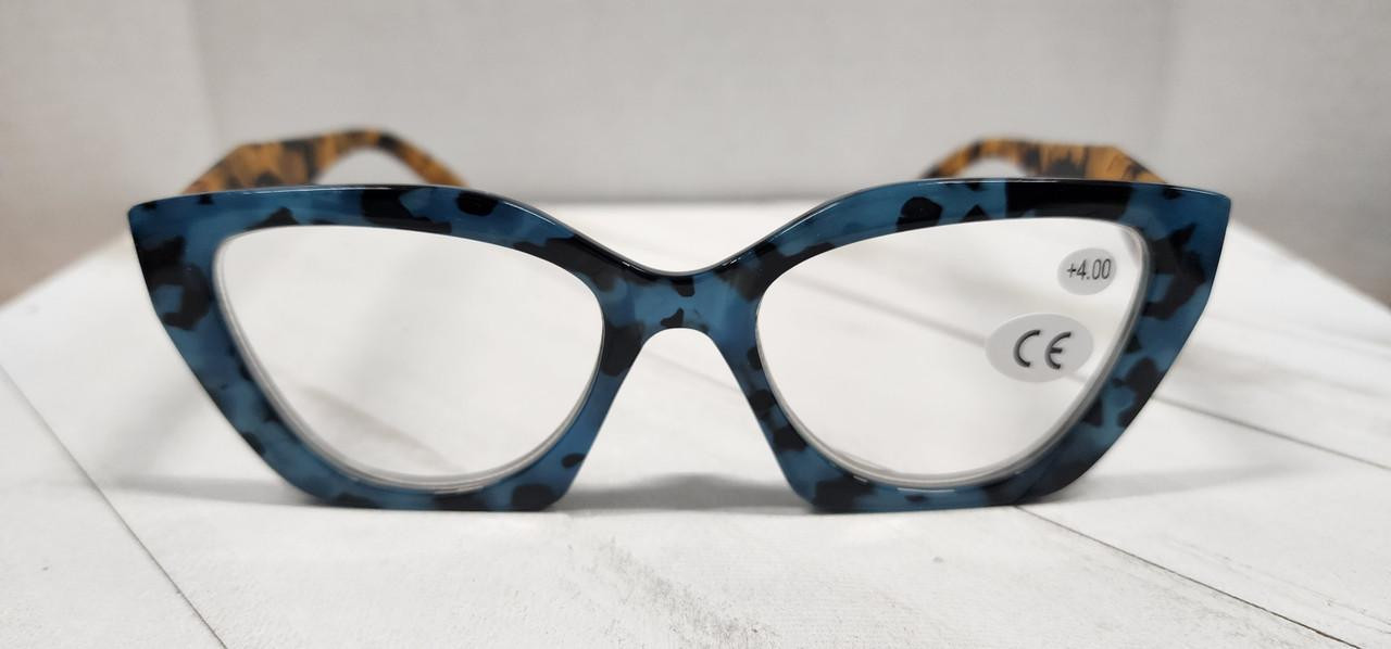 Statement Cat-Eye Readers