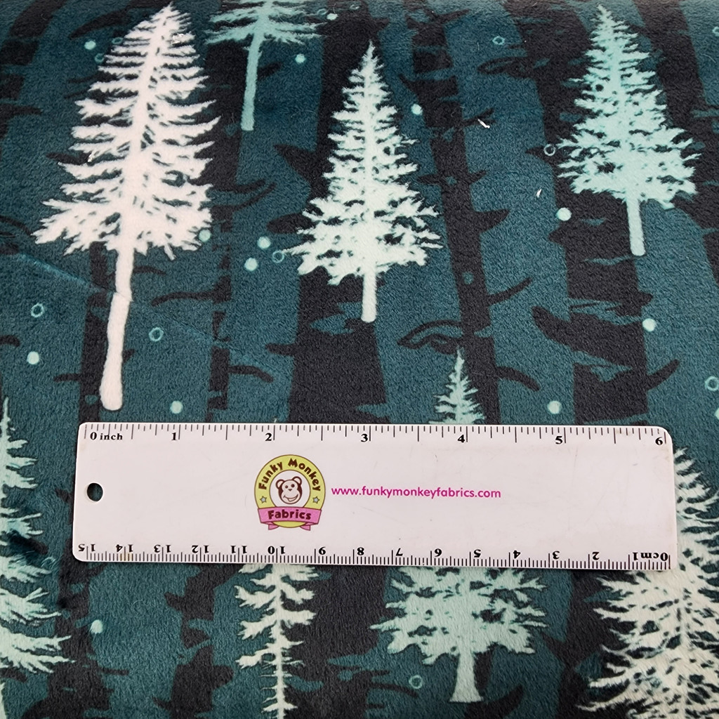 Evergreen McKay Manor Boreal Forest Digital - Shannon Fabrics Cuddle Minky