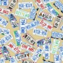 Natural License Plates - Proudly Canadian - Red Pine Cotton (QC162)